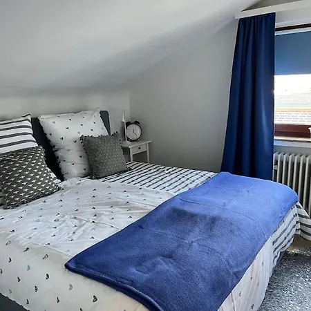 Gemuetliches Fuer Messe, Job & Kurzurlaub Im Gruenen, Naehe Duesseldorf Appartement