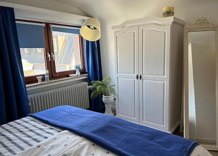 Gemuetliches Fuer Messe, Job & Kurzurlaub Im Gruenen, Naehe Duesseldorf