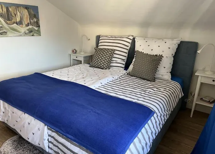 Gemuetliches Fuer Messe, Job & Kurzurlaub Im Gruenen, Naehe Duesseldorf Daire