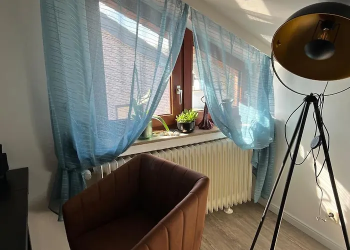 Apartman Gemuetliches Fuer Messe, Job & Kurzurlaub Im Gruenen, Naehe Duesseldorf Meerbusch